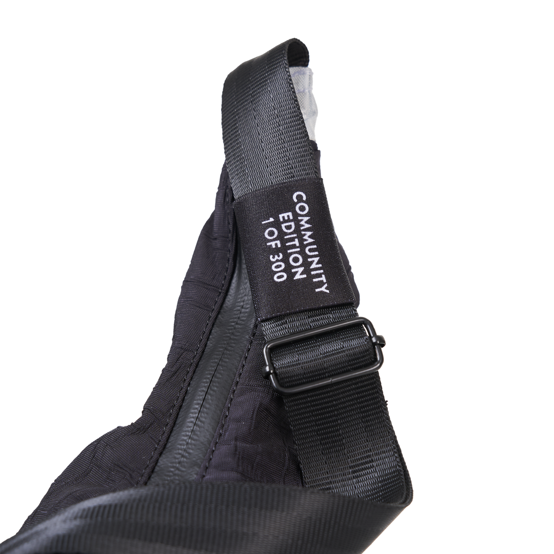 Moon Baq Mini Umhängetasche