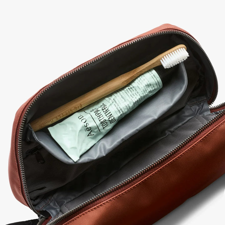 Toiletry Kit Plus - Kulturbeutel