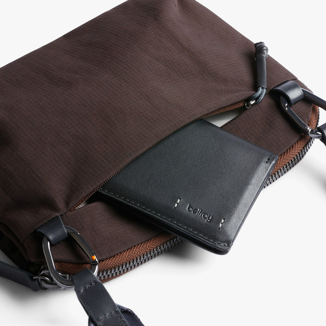 Tokyo Side Bag - 11 Liter Schultertasche