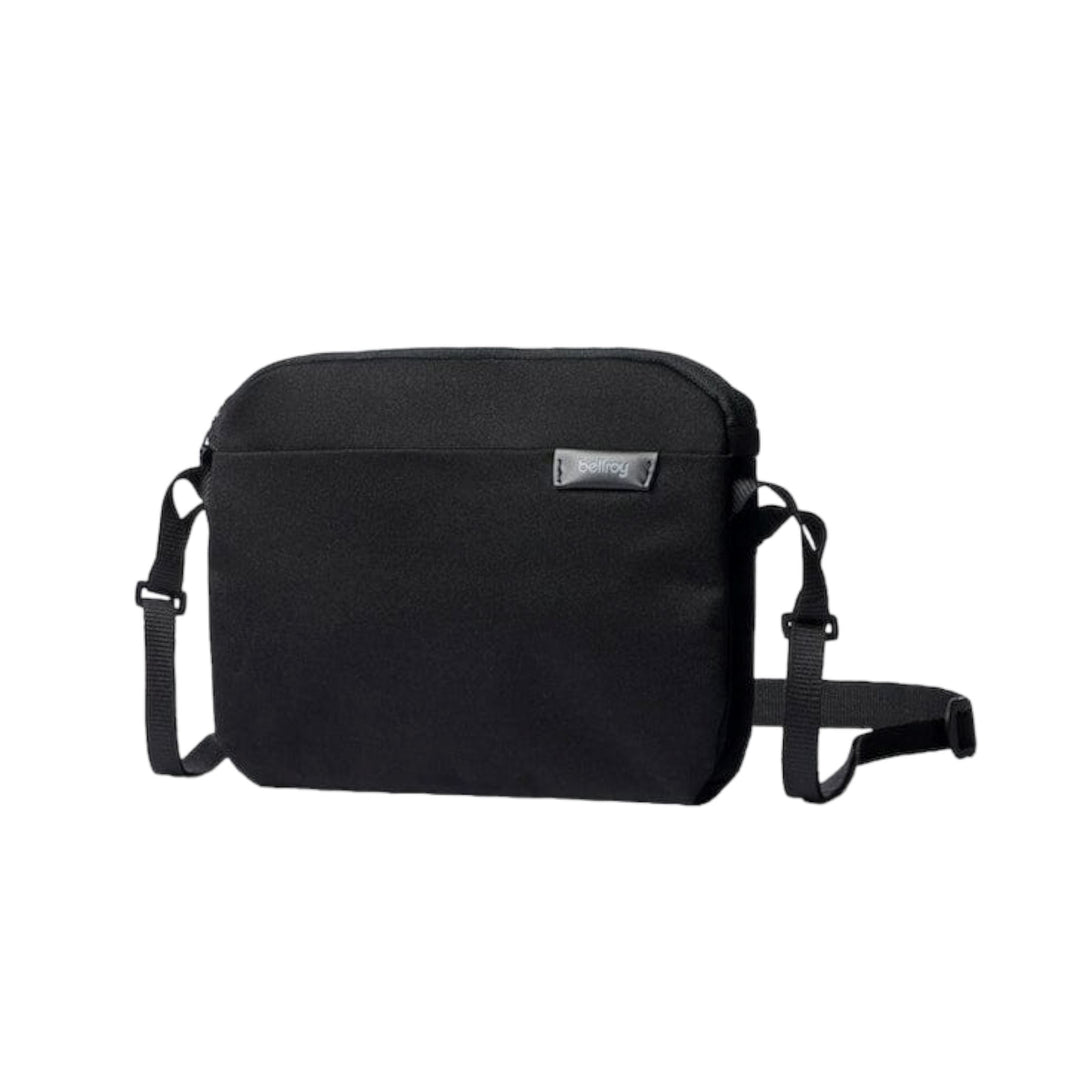 City Pouch Plus Sling Bag Bellroy Schwarz 