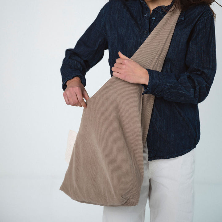 Arti Velvet Corduroy Tasche – Caramel Café - Cord