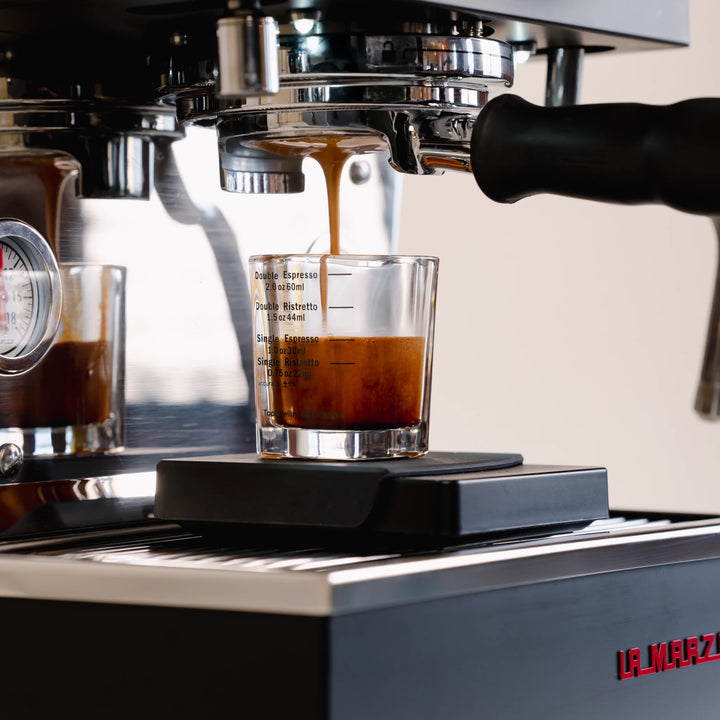 Espresso Shot Glas mit Einteilung