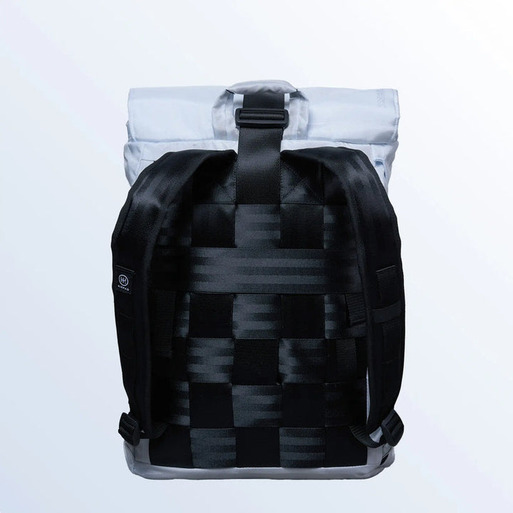 Limited Edition: Rolltop Undyed - Let it Snow