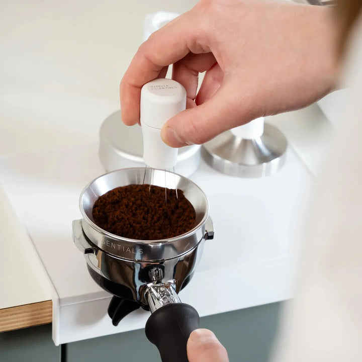WDT Tool mit Stand zum Verteilen von Kaffeemehl