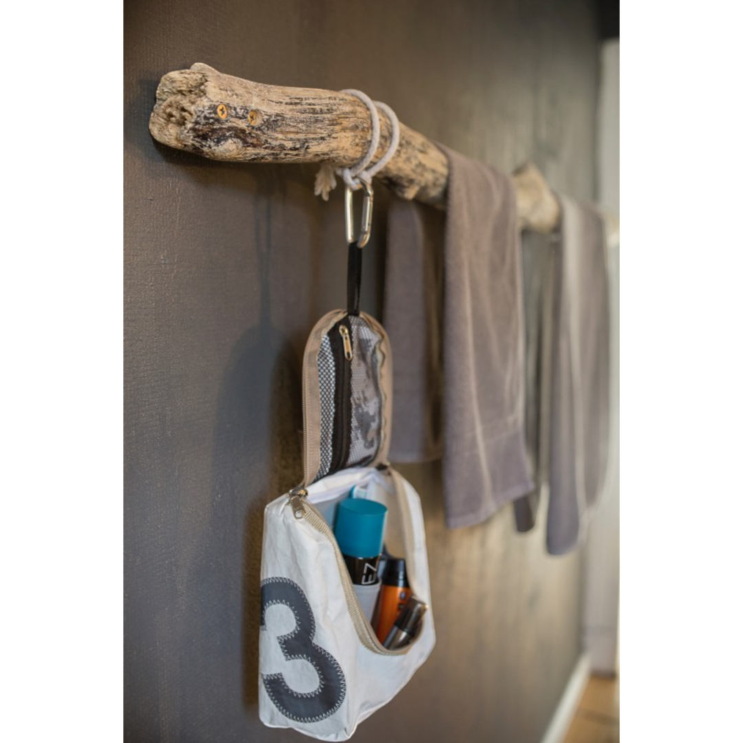 Matrose XL - Der Kulturbeutel aus recyceltem Segeltuch