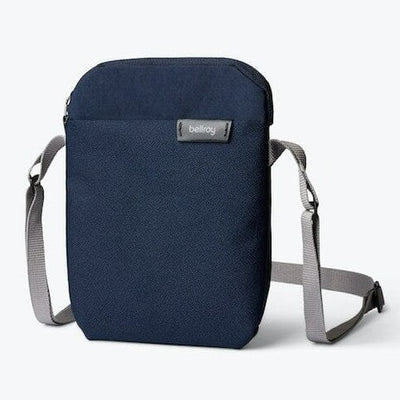 City Pouch Sling Bag Bellroy Blau 